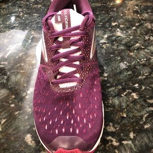 Brooks glycerin running shoe